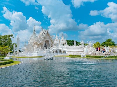Tour 5 : Hidden Temple + Doi Suthep Temple + Lunch + Chiang Rai (2 Days 1 Night)